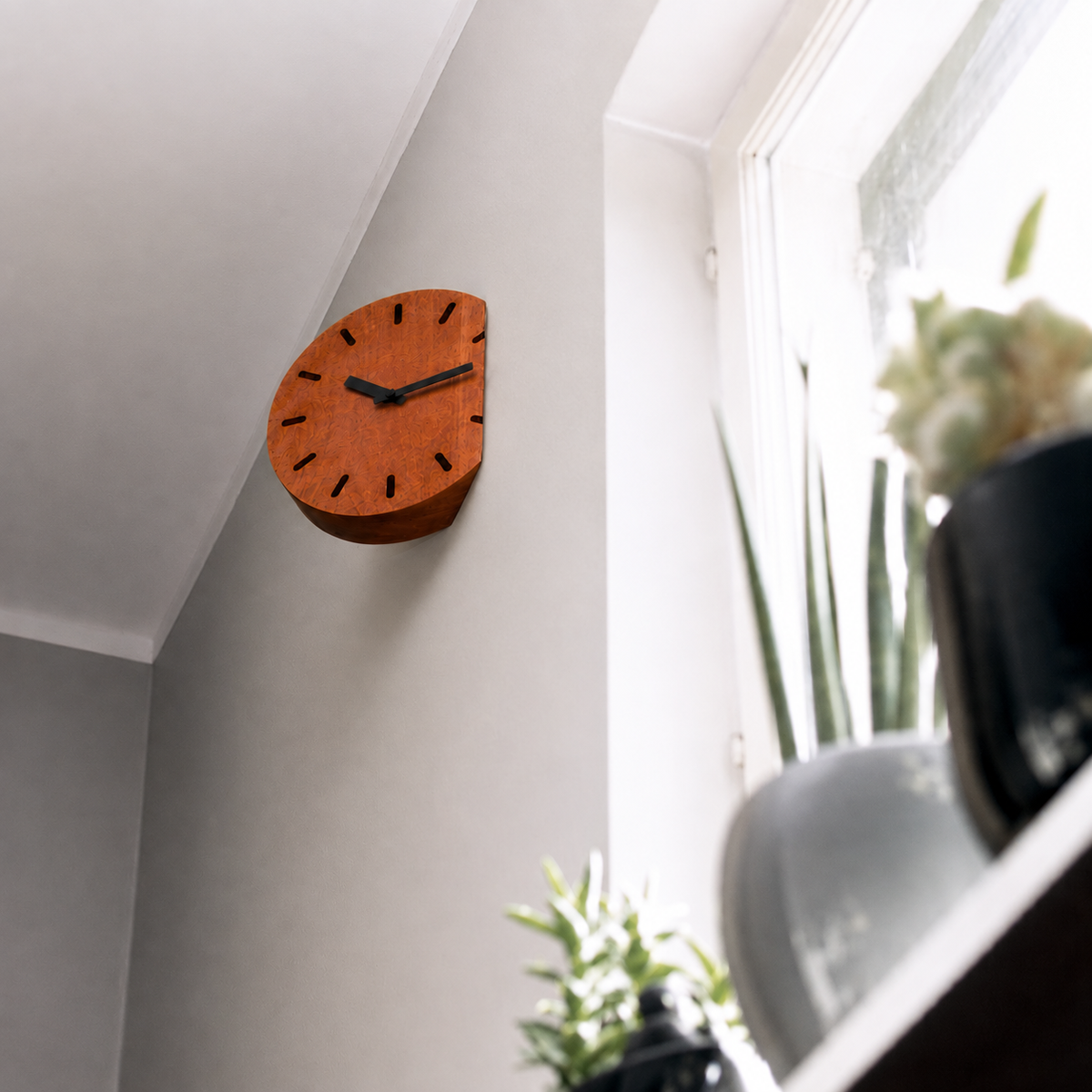 Arcora Wooden Wall Clock